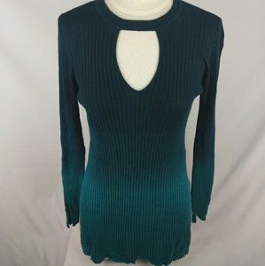 Women's ROCK & REPUBLIC Moontribe Plunge Shirt M